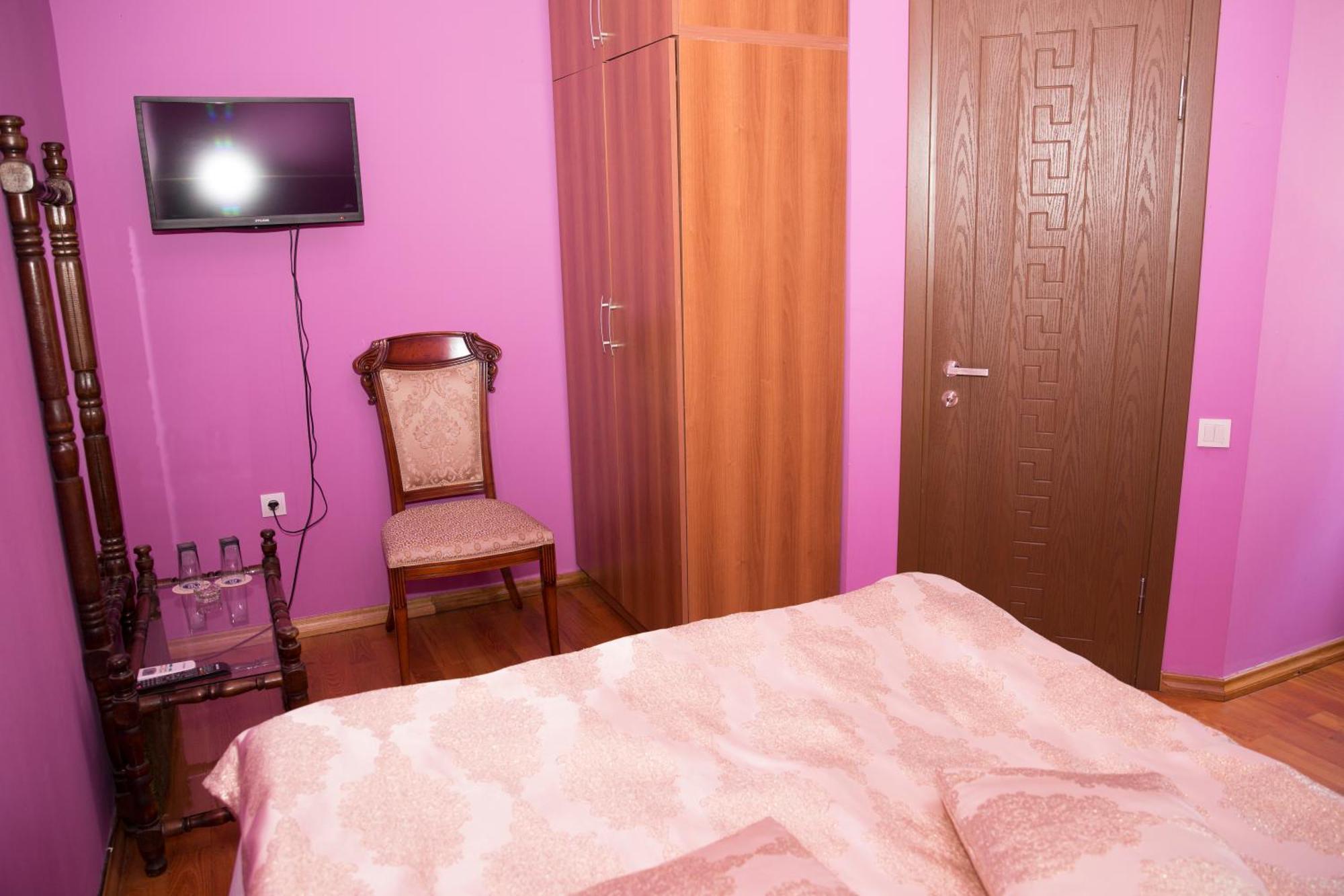 Hotel Black Sea House バトゥーミ エクステリア 写真